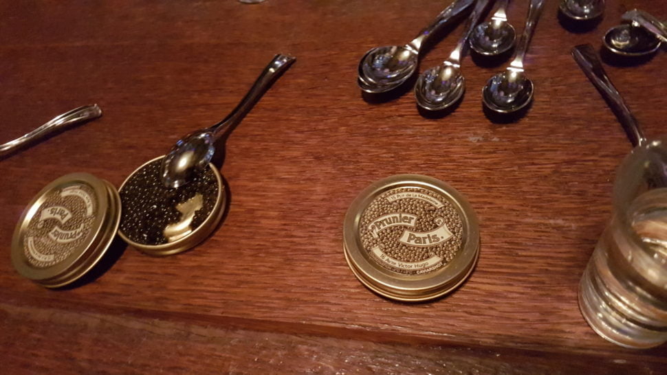 Caviar ‘Siècle’ de Prunier, 10€ les dix grammes, au comptoir des Sardignac