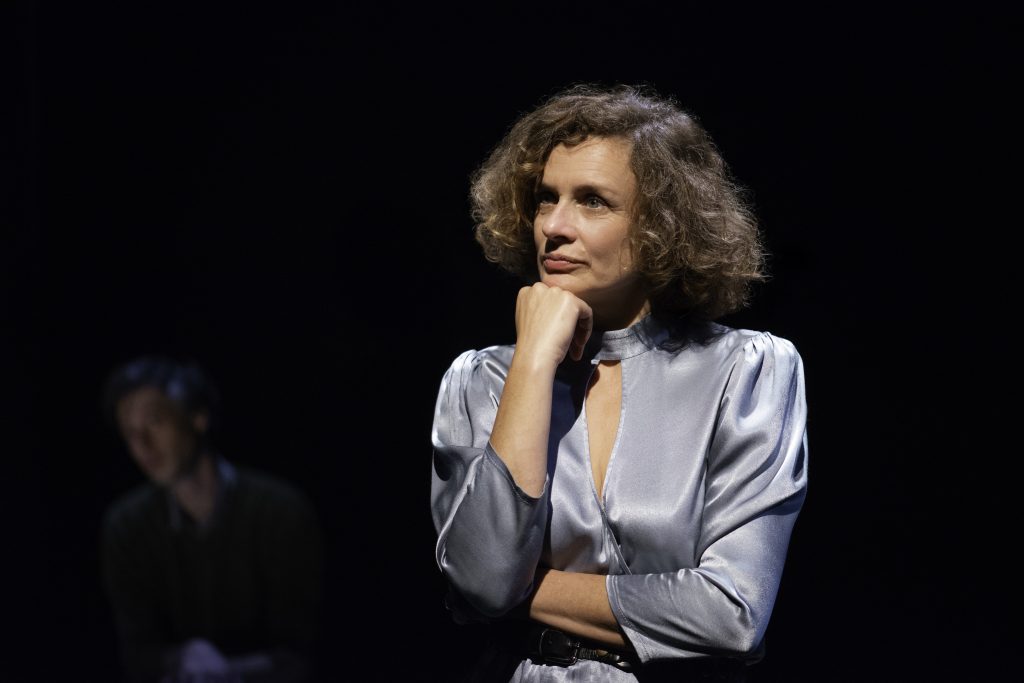 Théâtre Le Chaperon rouge de la rue Pigalle, de et avec Florence Hebbelynck (Manufacture des Abbesses)